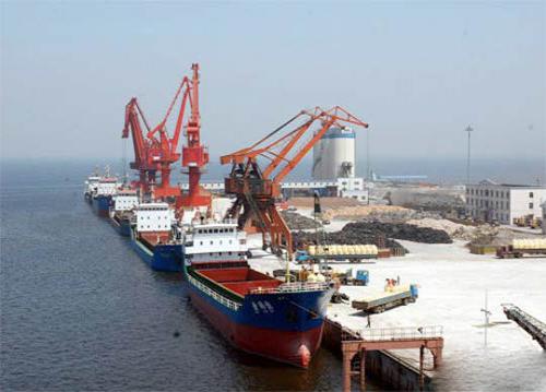 山東海運港口前10月吞吐7.7億噸