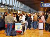 芬蘭航空罷工三天 200多條航班取消